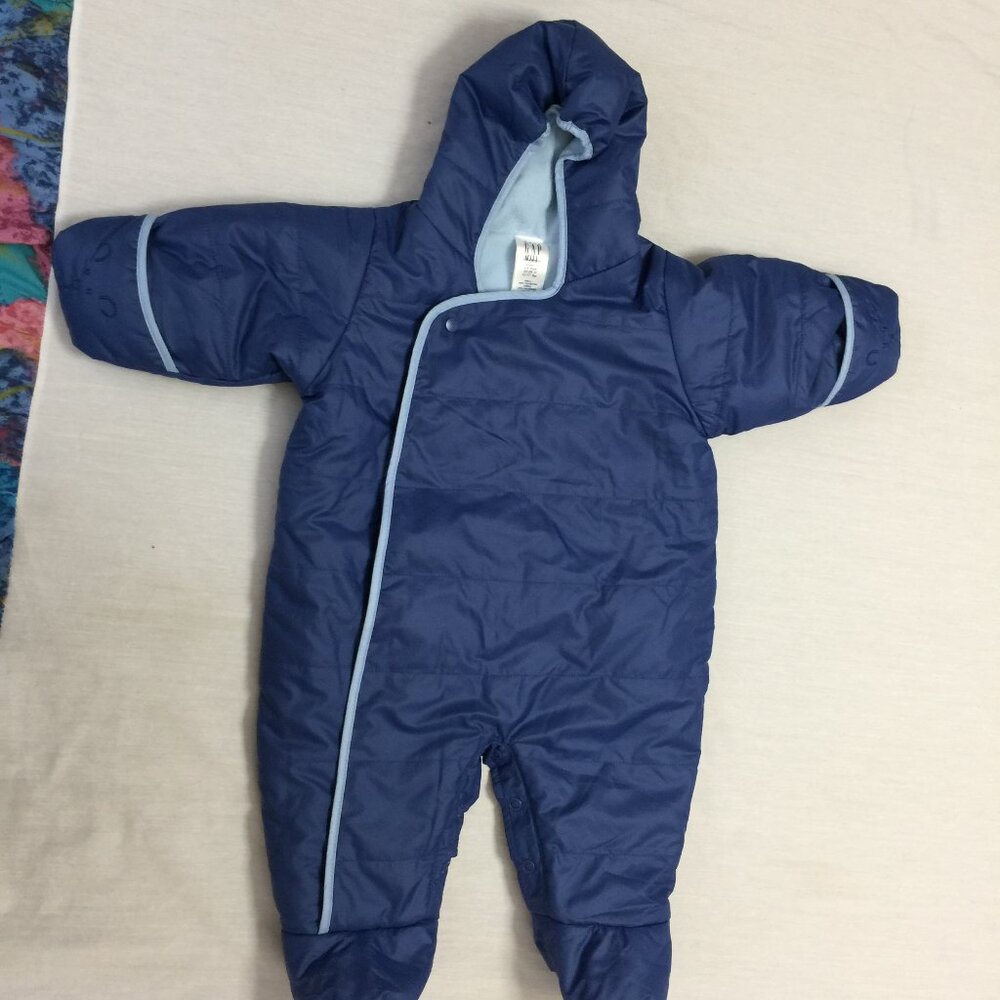 🍎🍎🍎 BABY GAP BOYS SNOWSUIT FLEECE LINED SIZE 3-6 MONTHS🍎🍎🍎